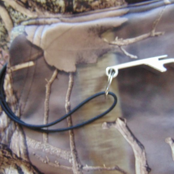 J. America Huzu Camo Hoodie Sz M NWOT Pullover - Picture 8 of 10